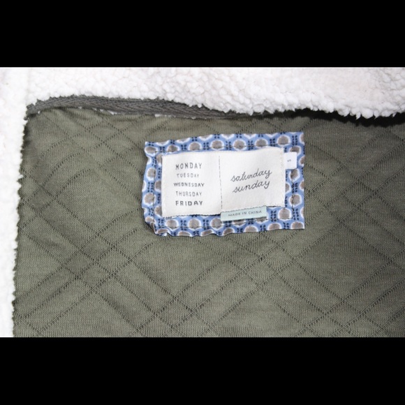 Anthropologie Saturday Vest Quilted Shearling - Picture 3 of 6